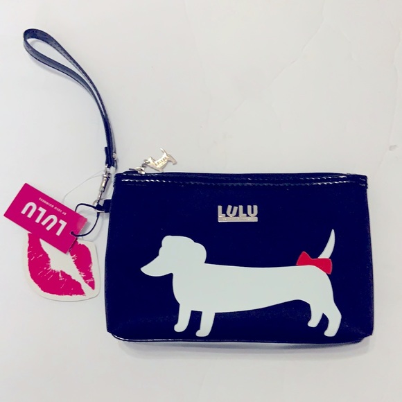 Lulus Handbags - 🌺LULU DACHSHUND WRISTLET NWT